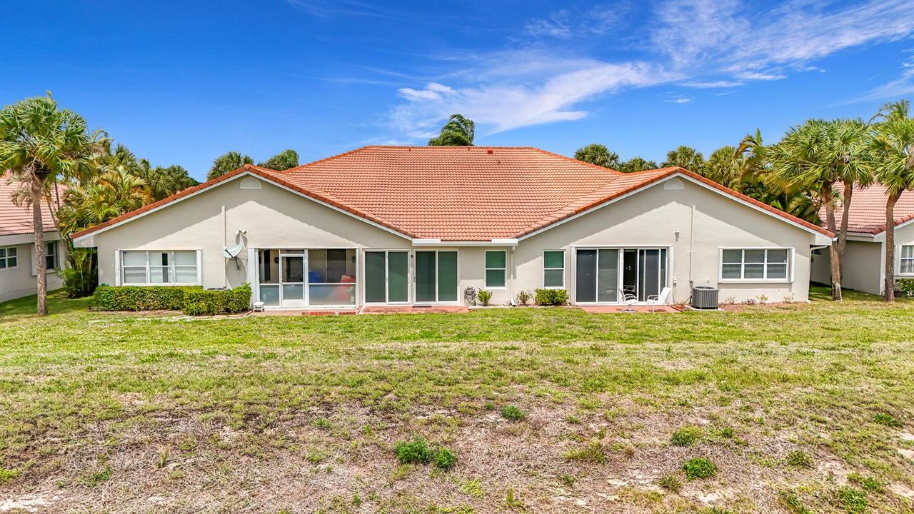 10954 Lakemore Lane-75