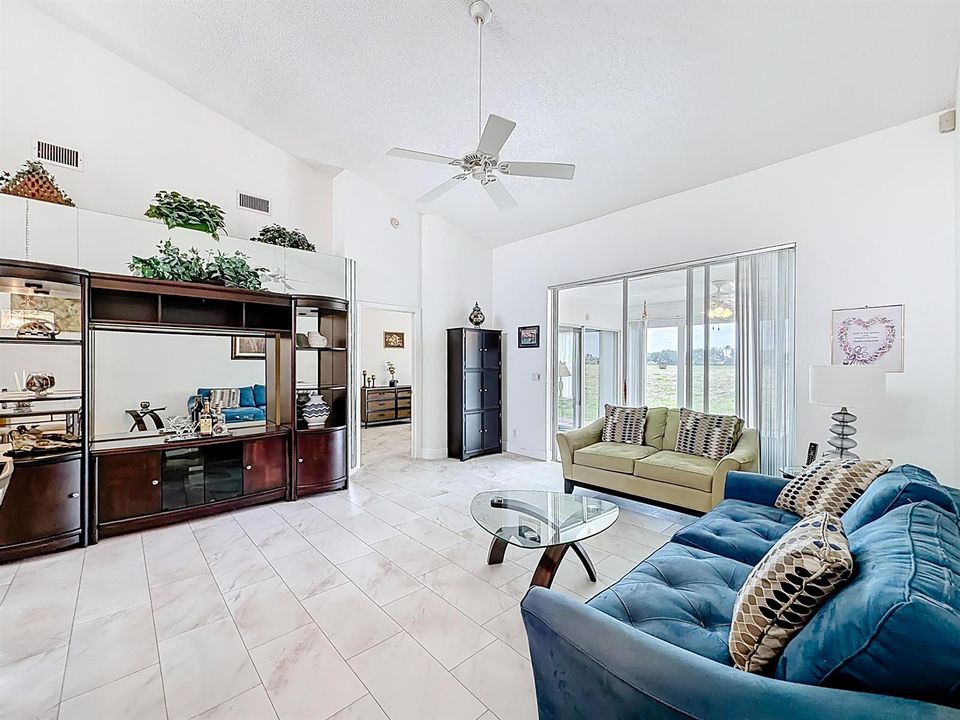 10954 Lakemore Lane-33