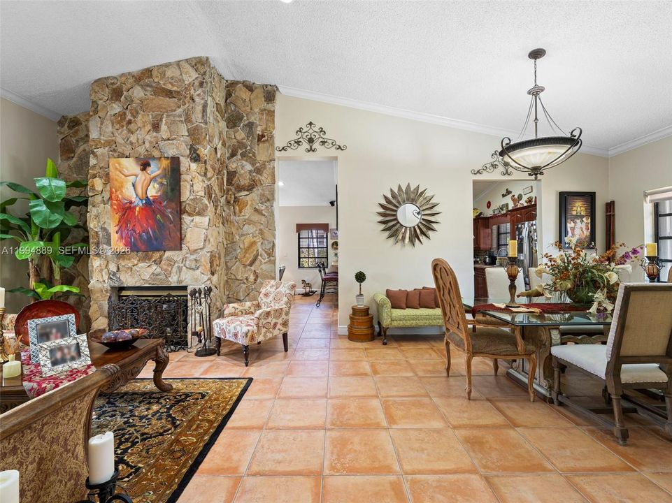 Active With Contract: $895,900 (3 beds, 3 baths, 1948 Square Feet)