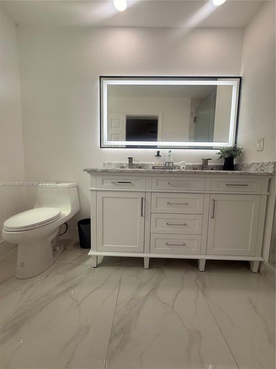 For Rent: $2,200 (3 beds, 2 baths, 1344 Square Feet)
