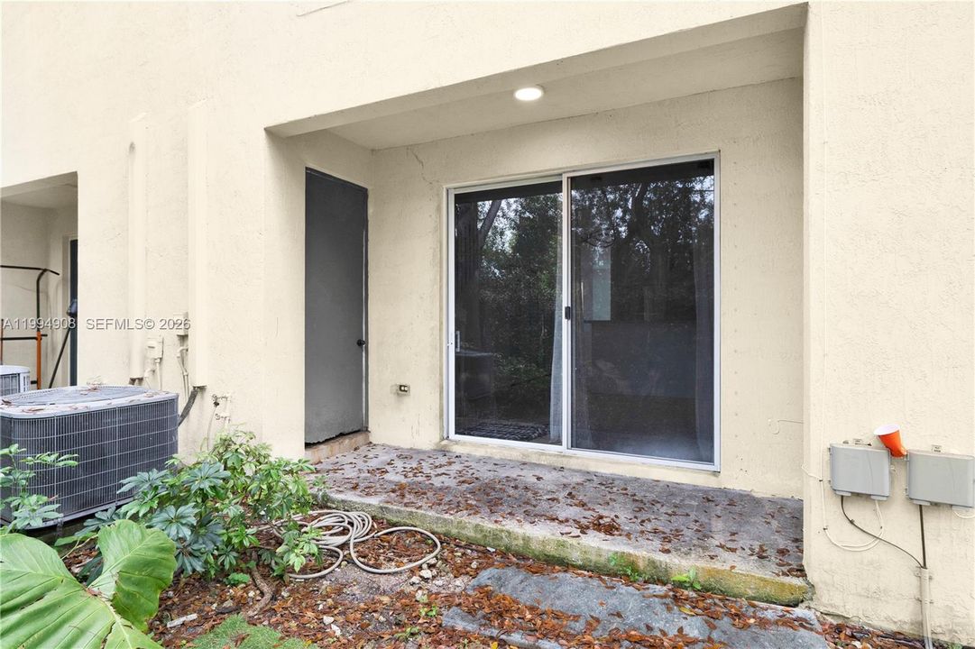 En Venta: $349,000 (3 camas, 2 baños, 1419 Pies cuadrados)