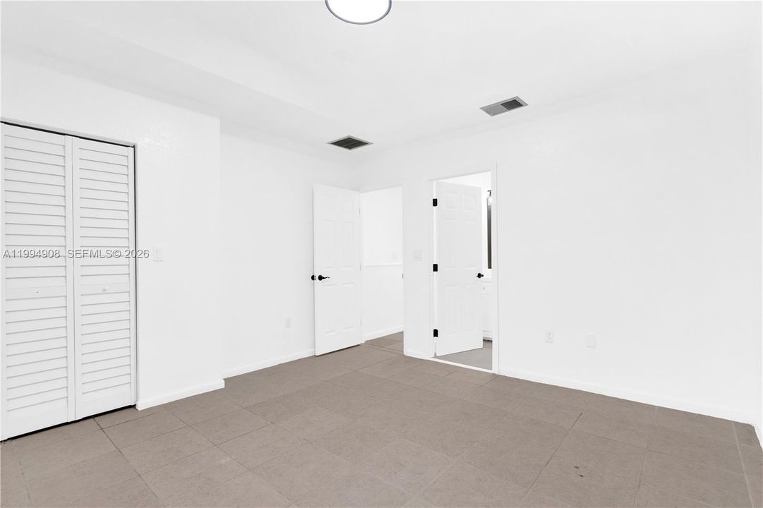 En Venta: $349,000 (3 camas, 2 baños, 1419 Pies cuadrados)