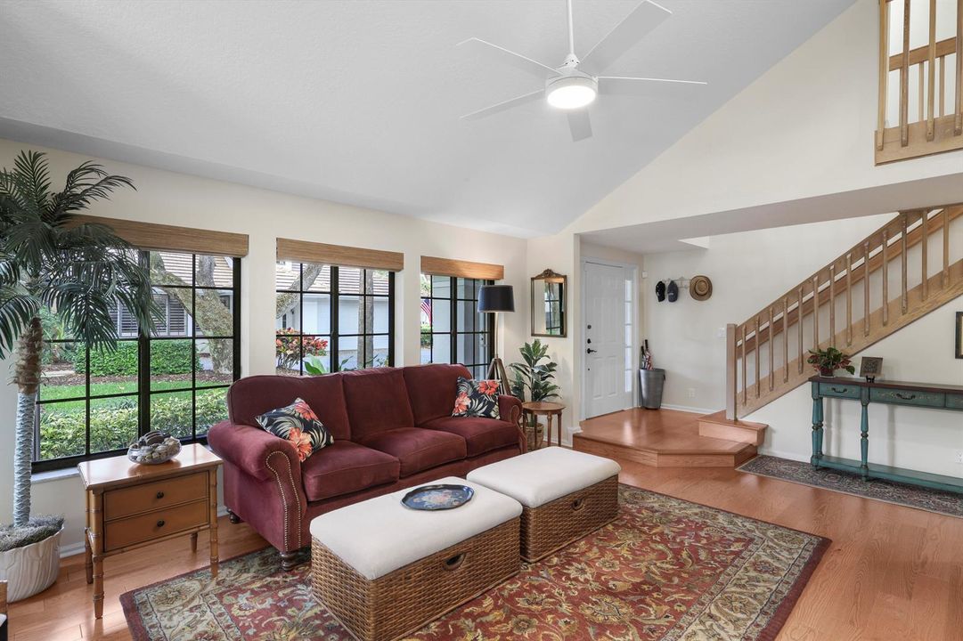 461 Coral Cove Drive - 10.jpg-FULL