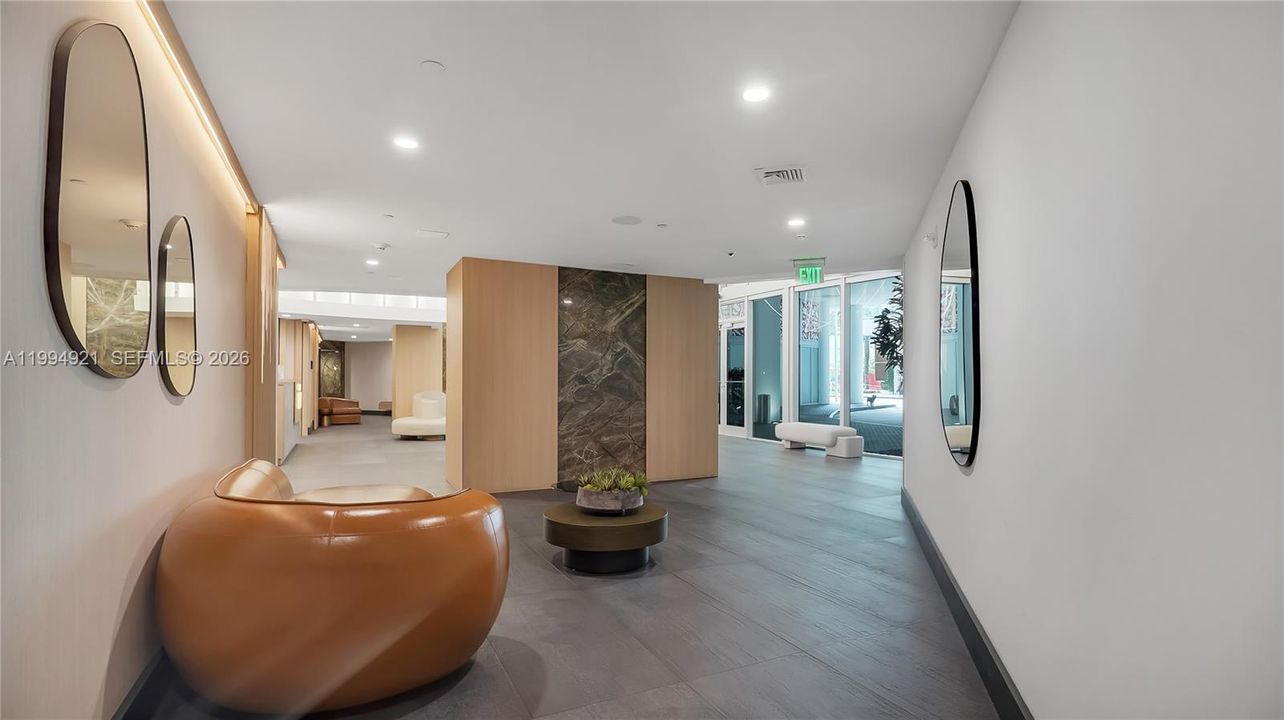 En Venta: $438,000 (1 camas, 1 baños, 846 Pies cuadrados)