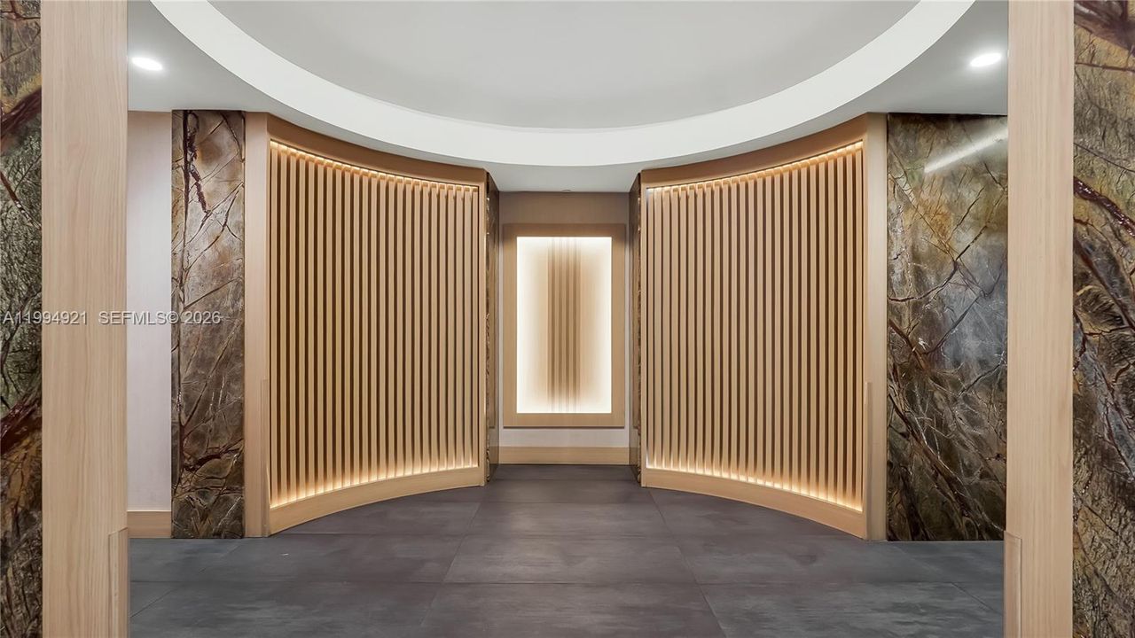 En Venta: $438,000 (1 camas, 1 baños, 846 Pies cuadrados)