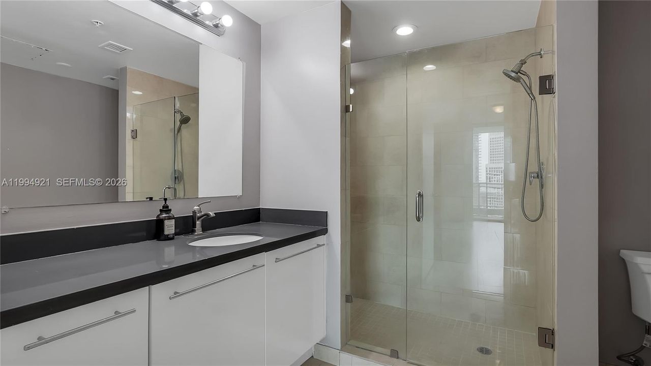 En Venta: $438,000 (1 camas, 1 baños, 846 Pies cuadrados)