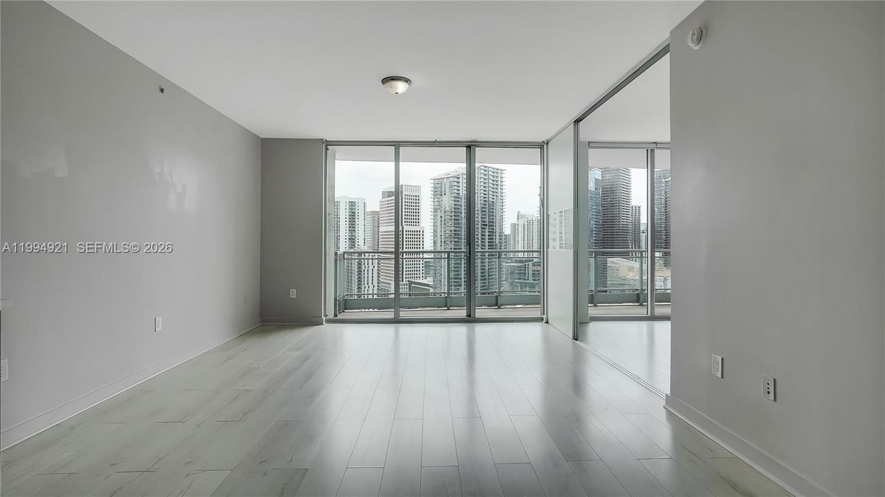 En Venta: $438,000 (1 camas, 1 baños, 846 Pies cuadrados)