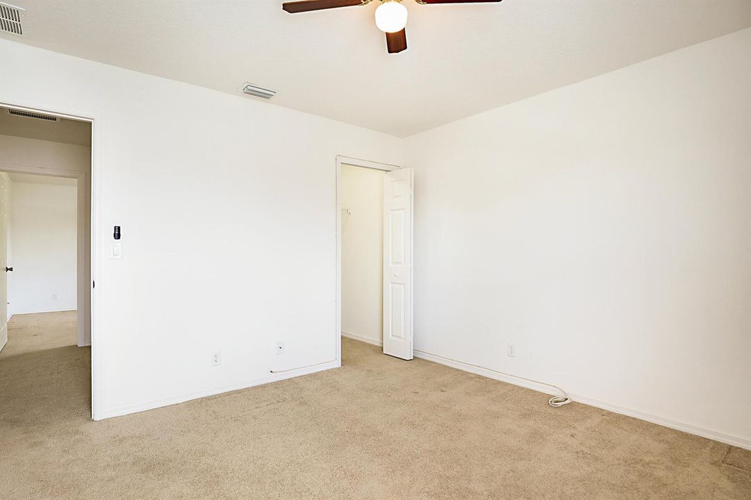 617 SE Kerrigan Terrace-38