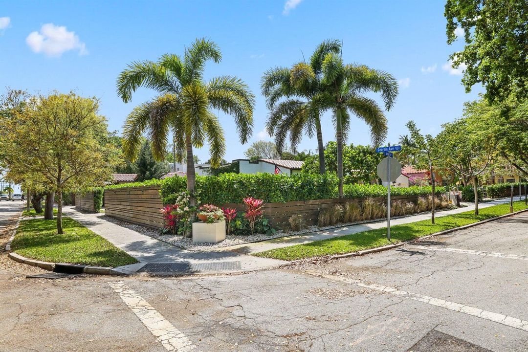 706 Sunset Road - 21.jpg-SMALL