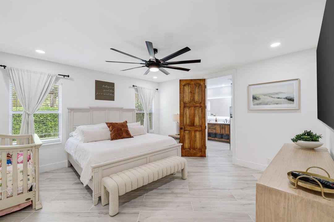 706 Sunset Road - 45.jpg-SMALL
