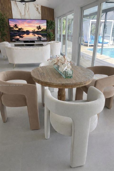 En Venta: $1,299,000 (4 camas, 3 baños, 0 Pies cuadrados)
