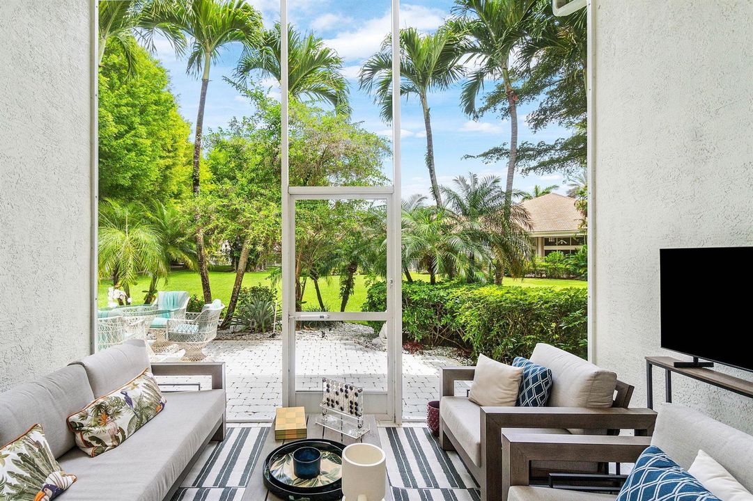 Screened-in Patio