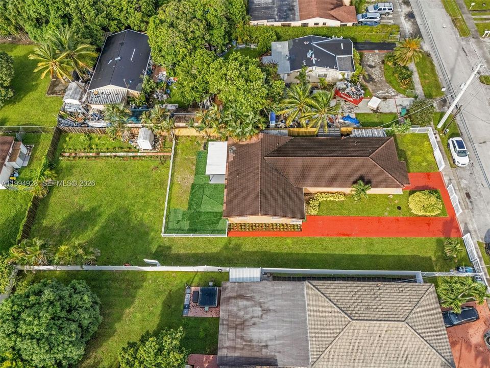 En Venta: $1,075,000 (0 camas, 0 baños, 2480 Pies cuadrados)