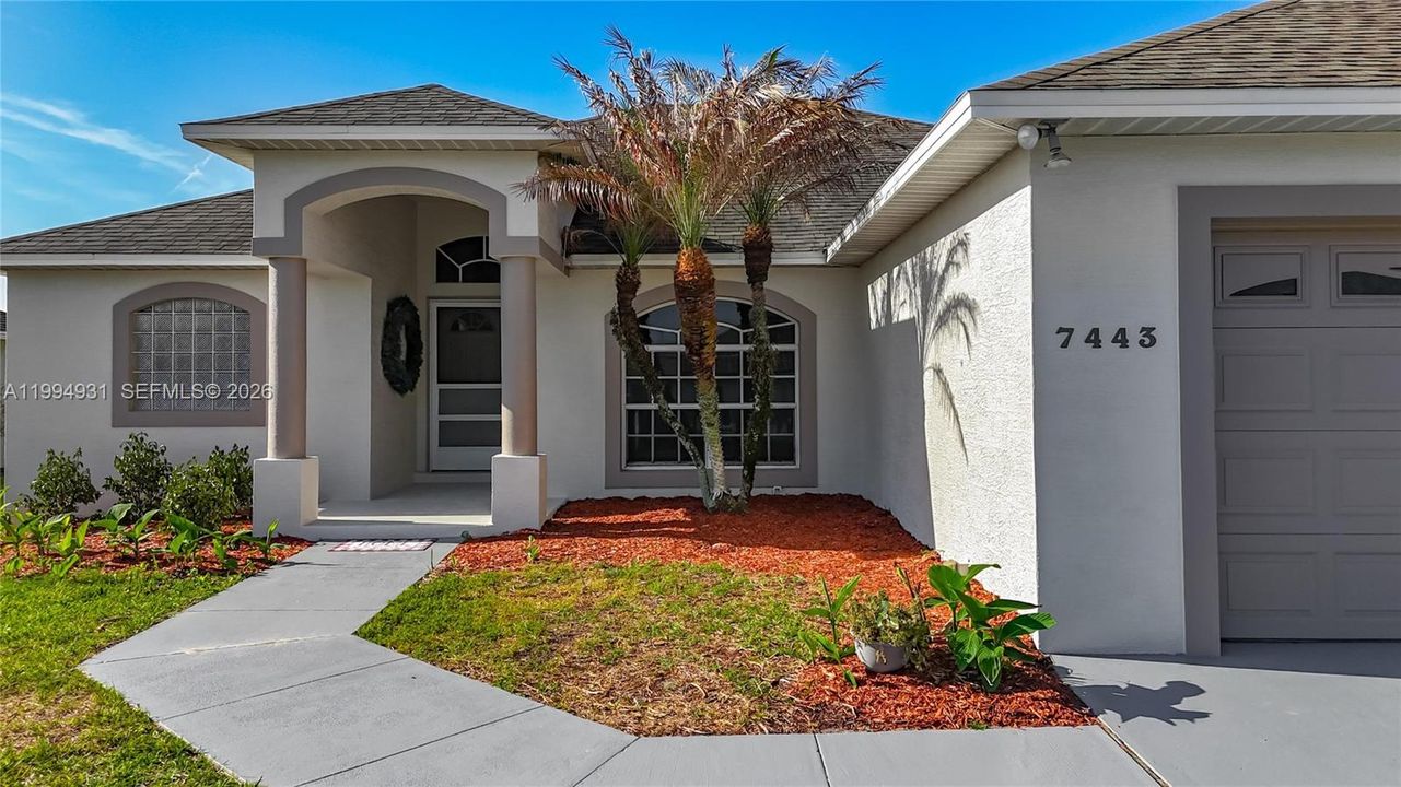 Active With Contract: $365,000 (4 beds, 2 baths, 1798 Square Feet)