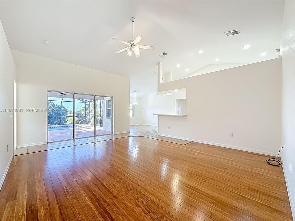 Active With Contract: $365,000 (4 beds, 2 baths, 1798 Square Feet)