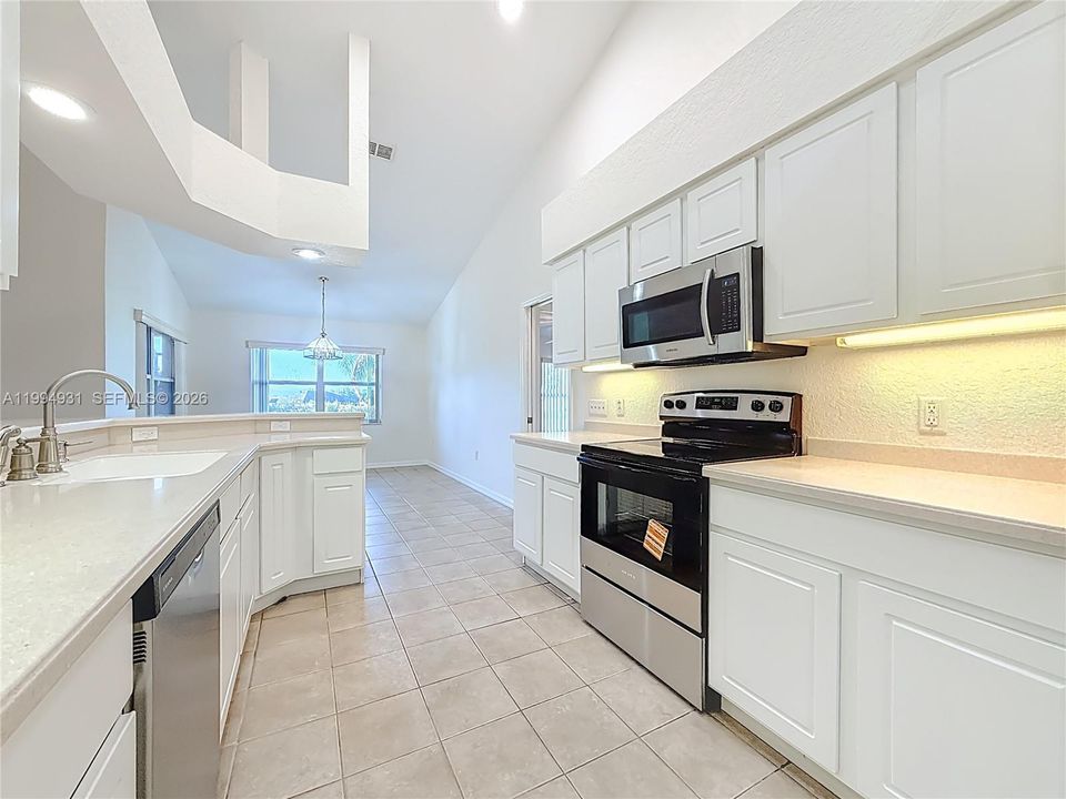 Active With Contract: $365,000 (4 beds, 2 baths, 1798 Square Feet)