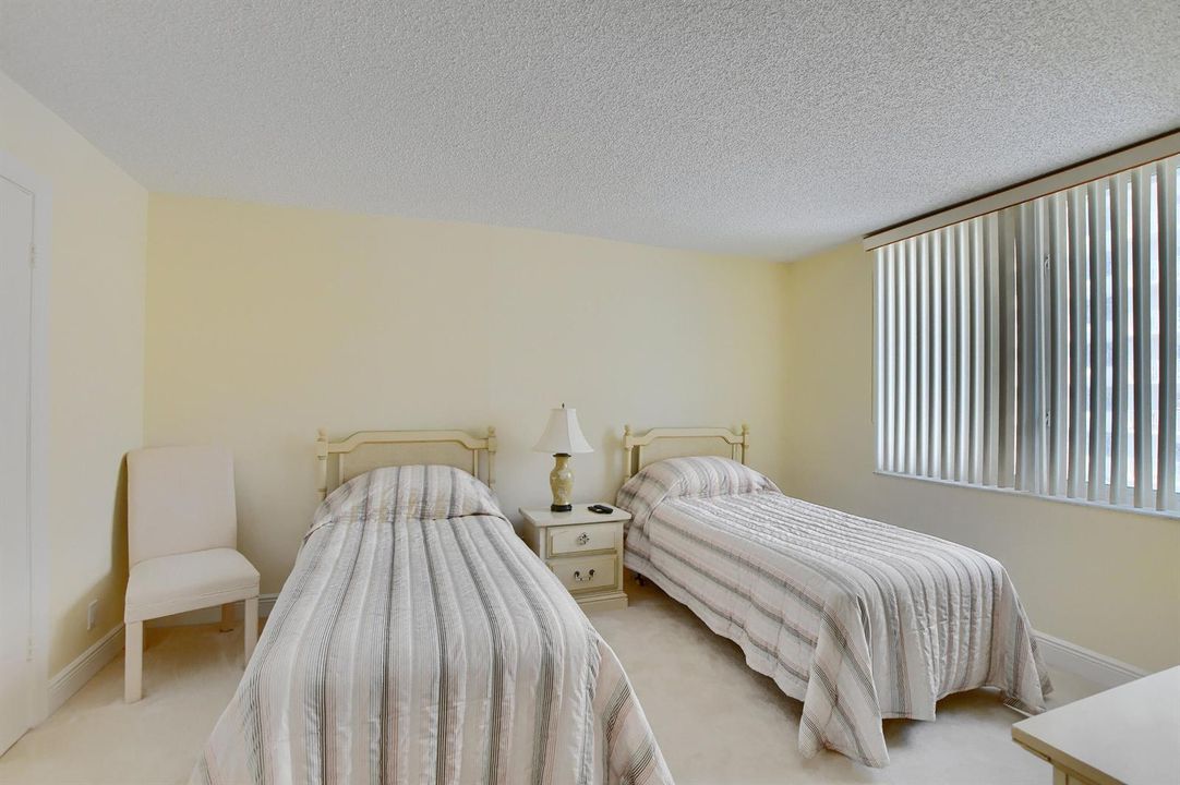 22_ebf_0130-hdr(5)