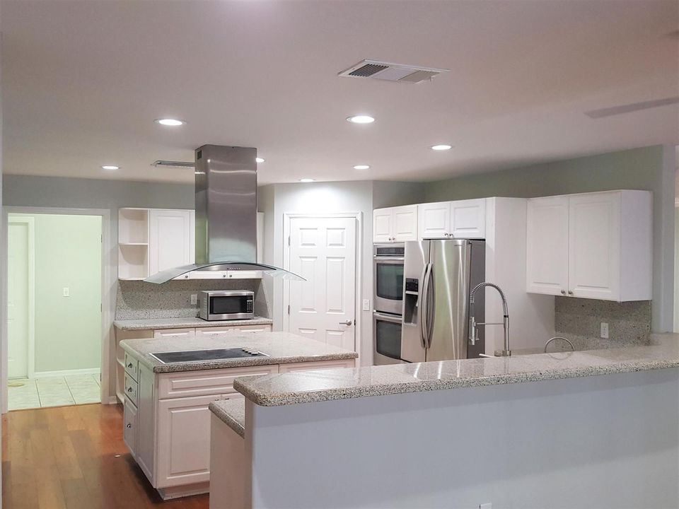 GRANITE COUNTERTOPS