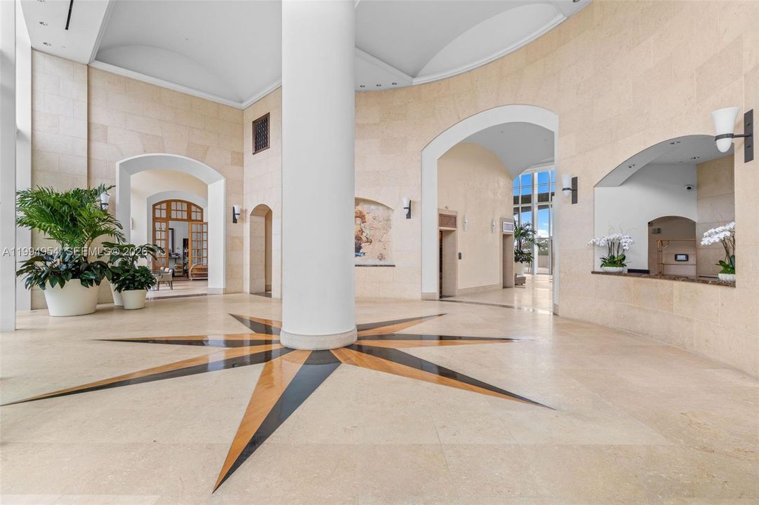 В аренду: $22,500 (4 спален, 5 ванн, 4030 Квадратных фут)