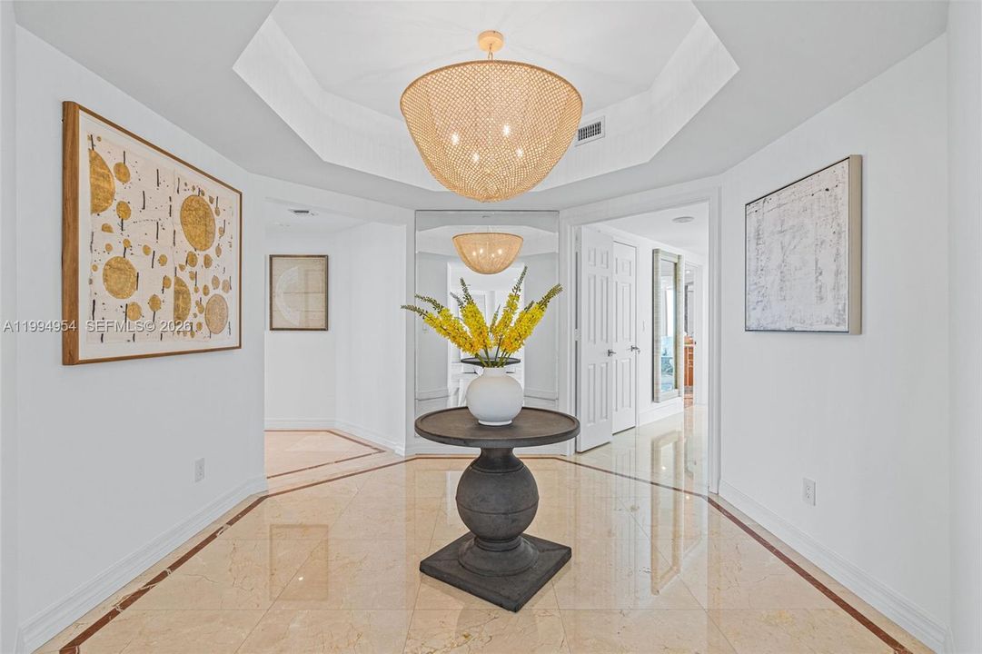 В аренду: $22,500 (4 спален, 5 ванн, 4030 Квадратных фут)