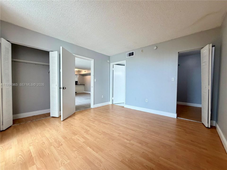 В аренду: $2,645 (3 спален, 2 ванн, 1110 Квадратных фут)