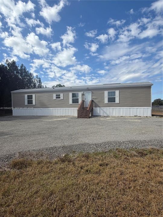 Recently Rented: $1,800 (3 beds, 2 baths, 0 Square Feet)