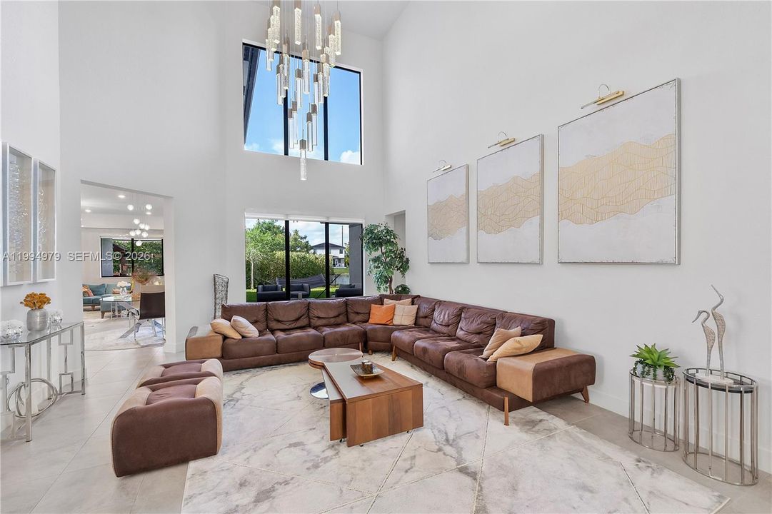 En Venta: $1,755,000 (6 camas, 6 baños, 4622 Pies cuadrados)