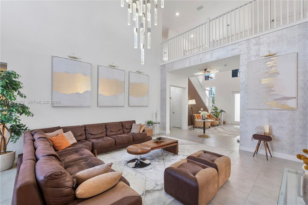 En Venta: $1,755,000 (6 camas, 6 baños, 4622 Pies cuadrados)
