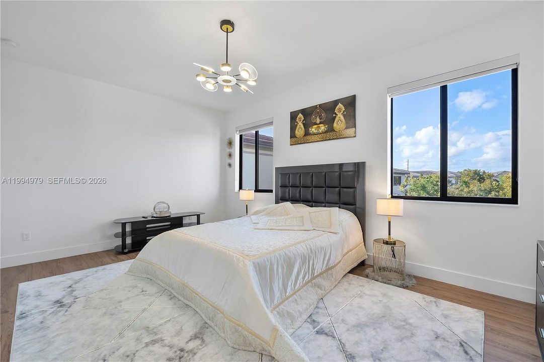 En Venta: $1,755,000 (6 camas, 6 baños, 4622 Pies cuadrados)