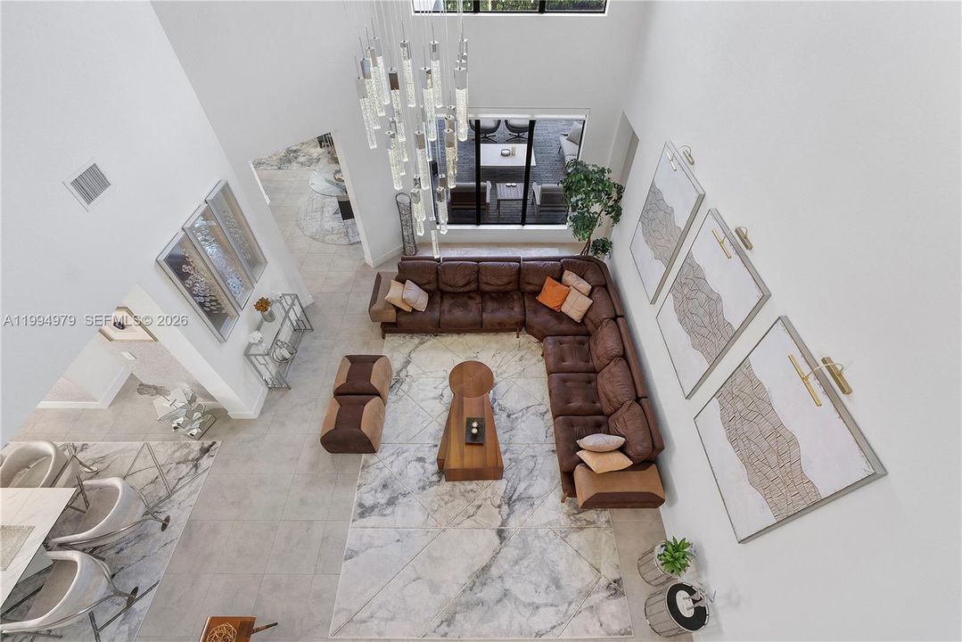 En Venta: $1,755,000 (6 camas, 6 baños, 4622 Pies cuadrados)
