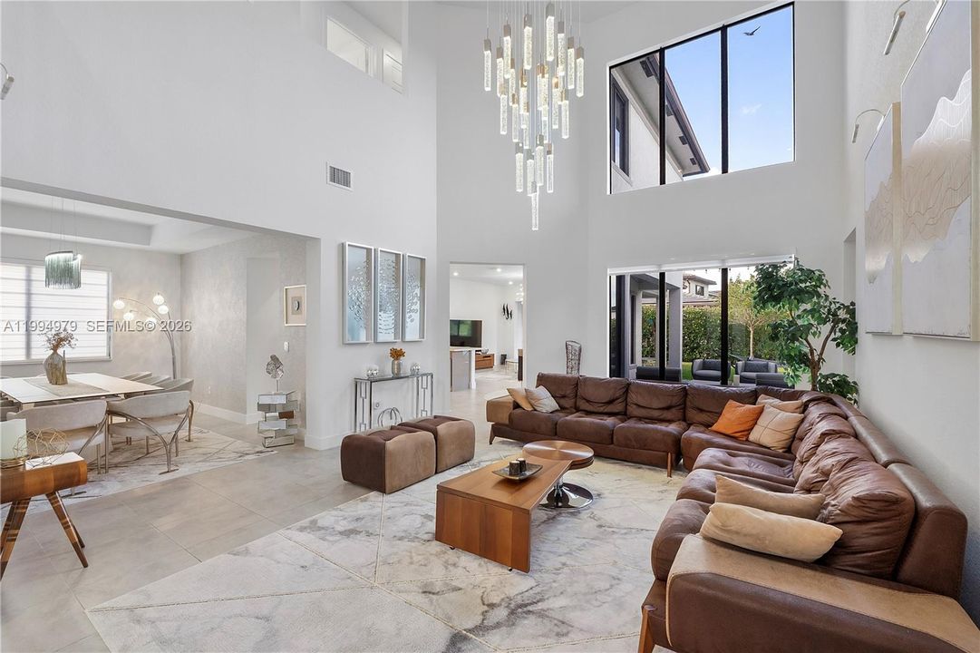 En Venta: $1,755,000 (6 camas, 6 baños, 4622 Pies cuadrados)