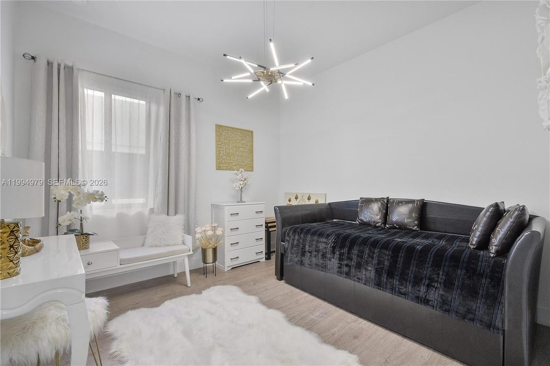 En Venta: $1,755,000 (6 camas, 6 baños, 4622 Pies cuadrados)