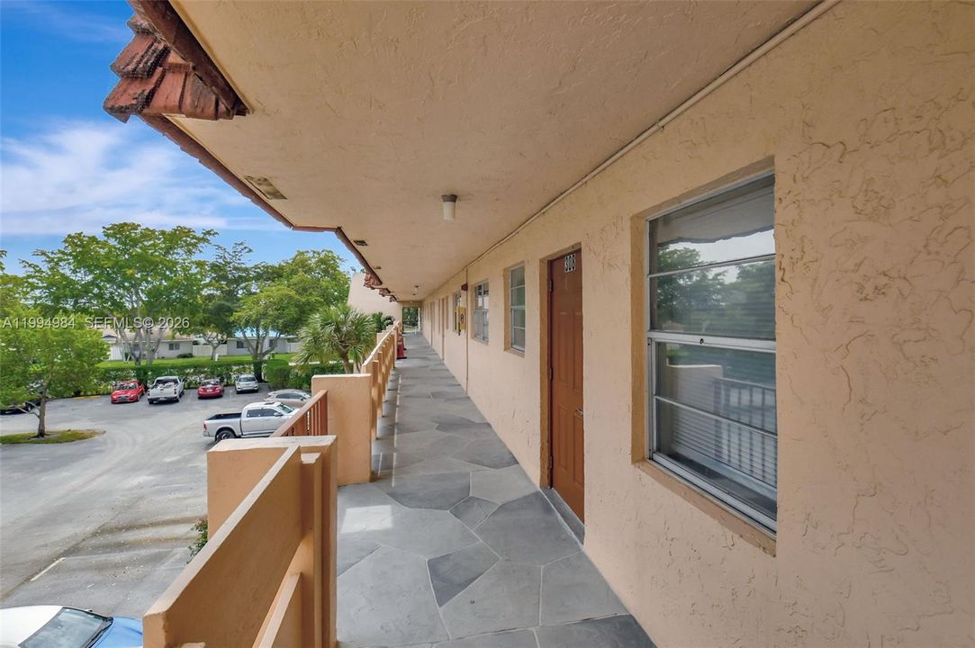 En Venta: $99,900 (2 camas, 2 baños, 920 Pies cuadrados)