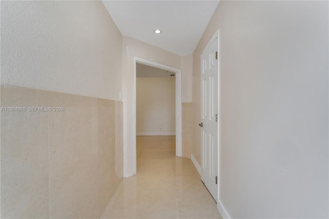 В аренду: $1,500 (1 спален, 1 ванн, 400 Квадратных фут)