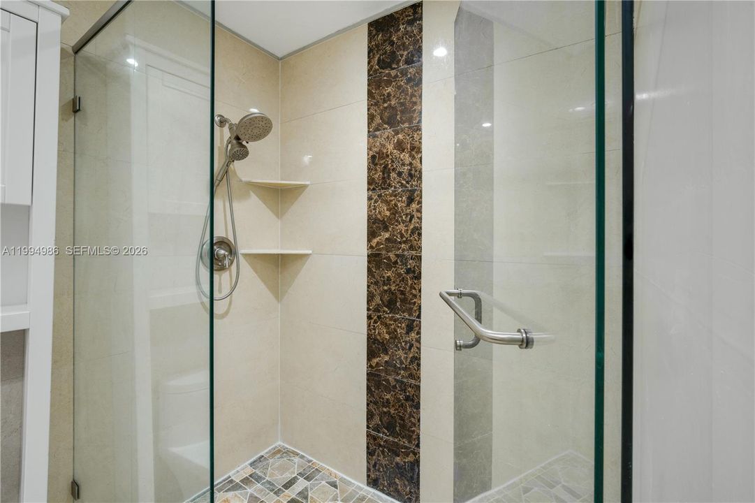 В аренду: $1,500 (1 спален, 1 ванн, 400 Квадратных фут)