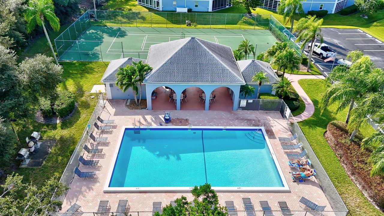 COMMUNITY POOL/TENNIS