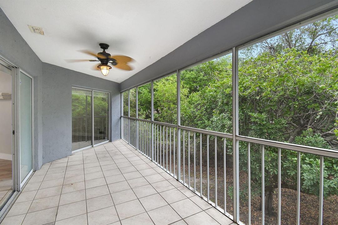 SCREENED LANAI