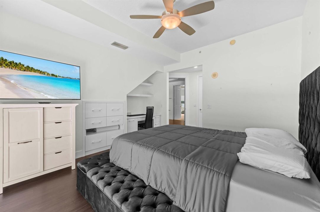 09 Bedroom 03