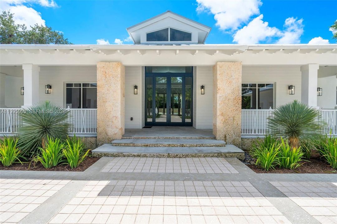En Venta: $7,968,000 (8 camas, 9 baños, 6928 Pies cuadrados)