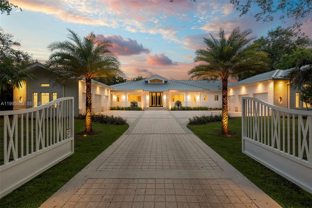 En Venta: $7,968,000 (8 camas, 9 baños, 6928 Pies cuadrados)