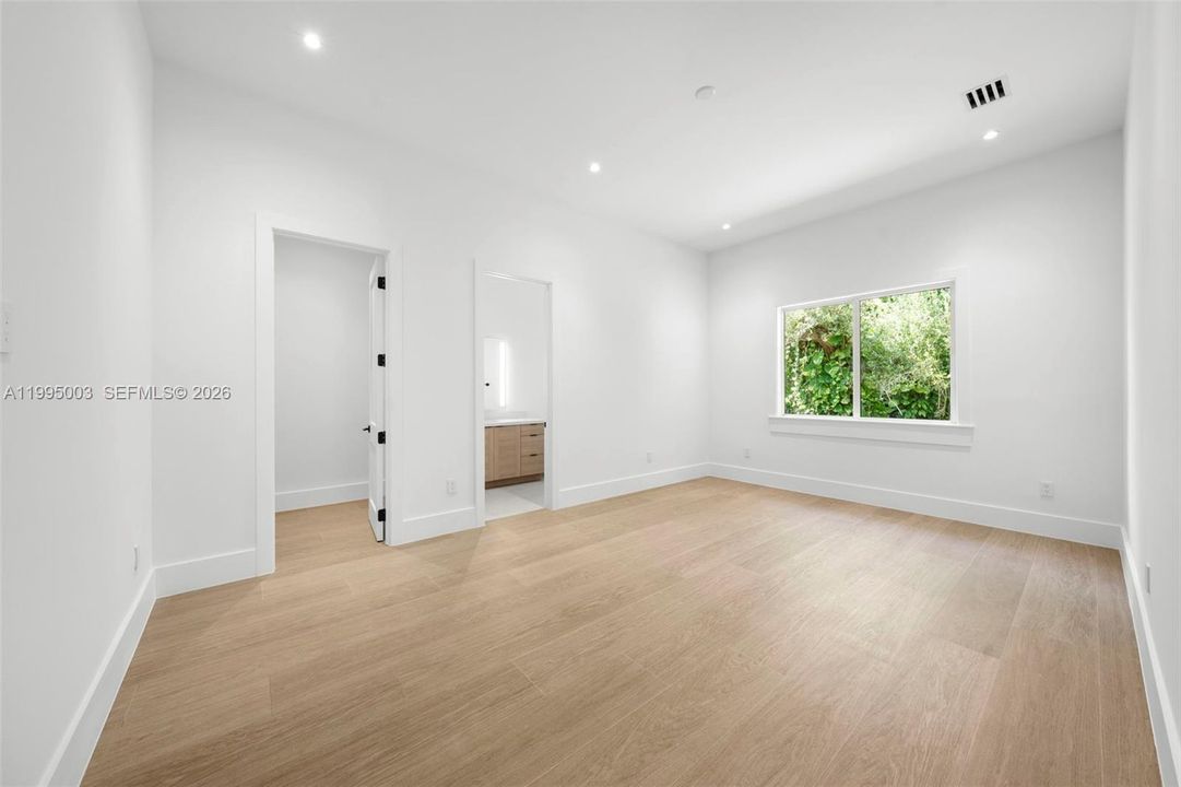 En Venta: $7,968,000 (8 camas, 9 baños, 6928 Pies cuadrados)