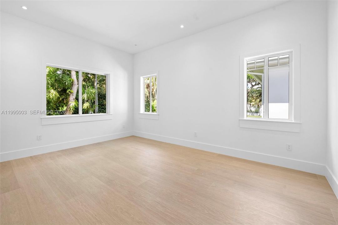 En Venta: $7,968,000 (8 camas, 9 baños, 6928 Pies cuadrados)