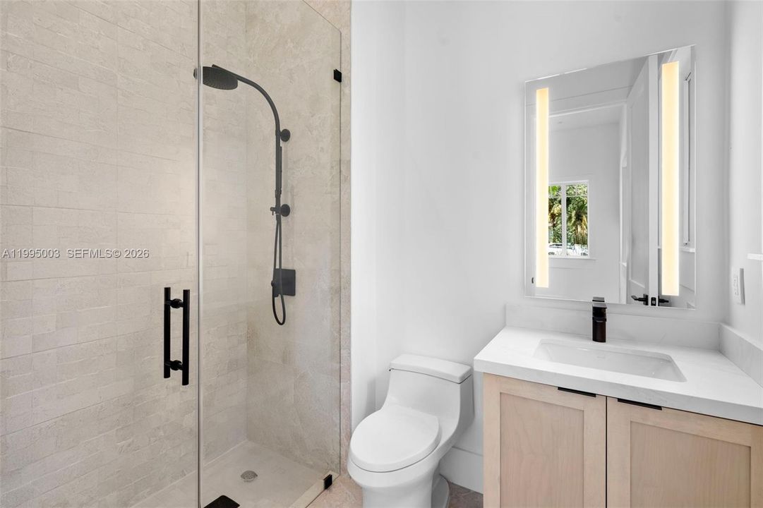 En Venta: $7,968,000 (8 camas, 9 baños, 6928 Pies cuadrados)