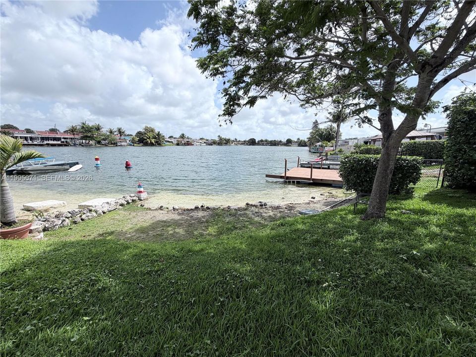 En Venta: $475,000 (3 camas, 2 baños, 1151 Pies cuadrados)