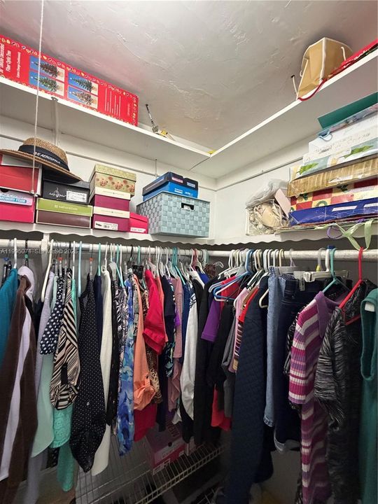 En Venta: $475,000 (3 camas, 2 baños, 1151 Pies cuadrados)