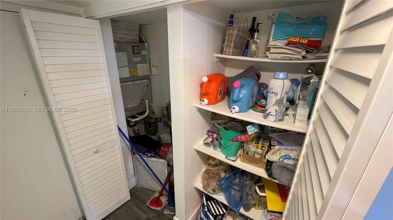 В аренду: $1,975 (1 спален, 1 ванн, 725 Квадратных фут)