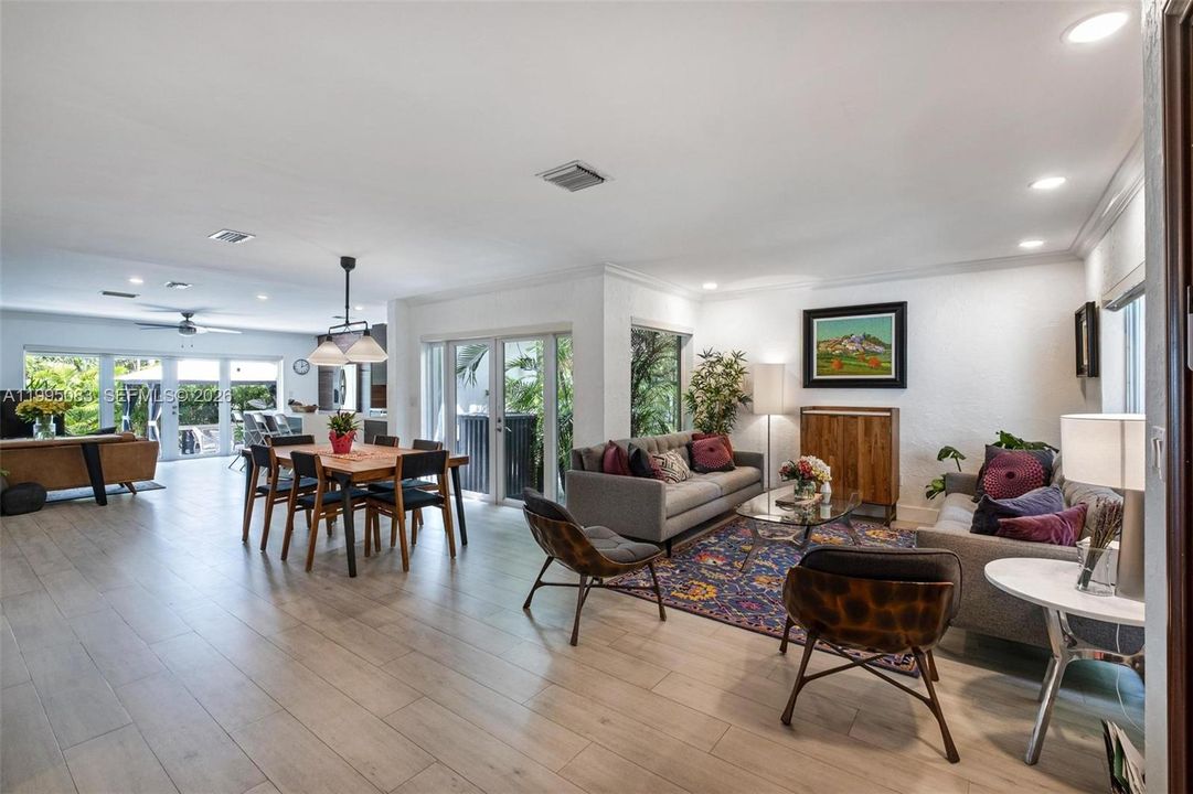 For Sale: $1,950,000 (4 beds, 3 baths, 1808 Square Feet)