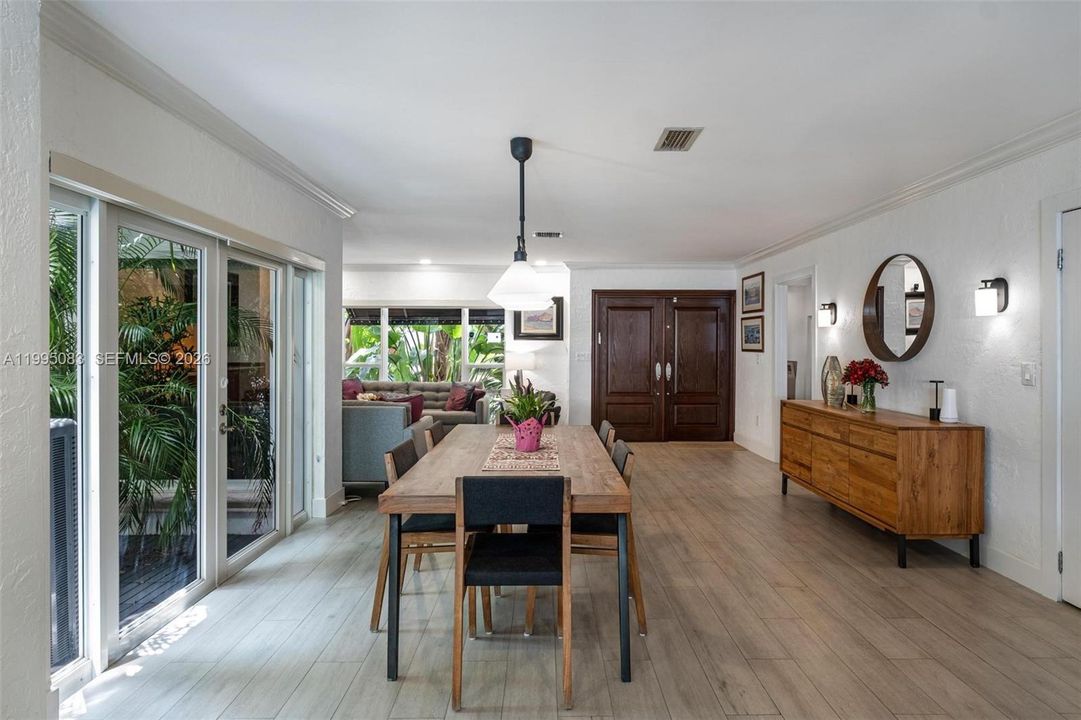 For Sale: $1,950,000 (4 beds, 3 baths, 1808 Square Feet)