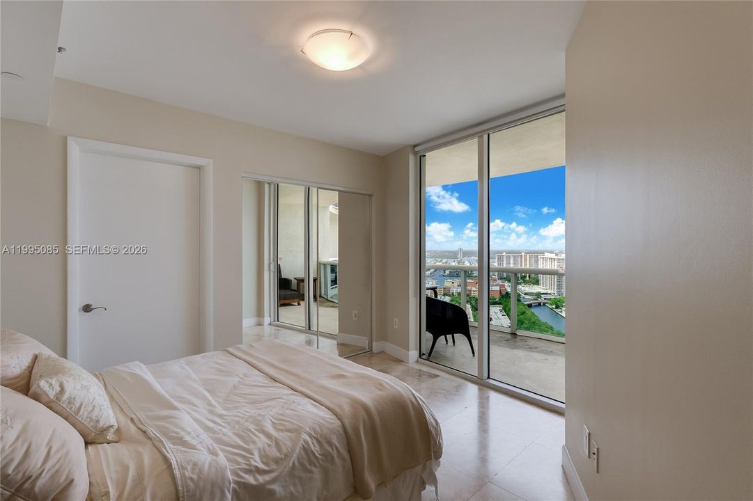 Active With Contract: $1,640,000 (2 beds, 2 baths, 1886 Square Feet)