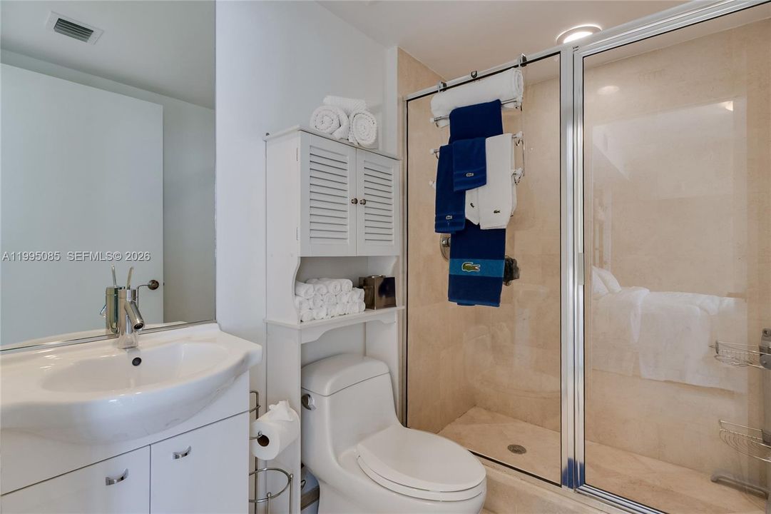 Active With Contract: $1,640,000 (2 beds, 2 baths, 1886 Square Feet)